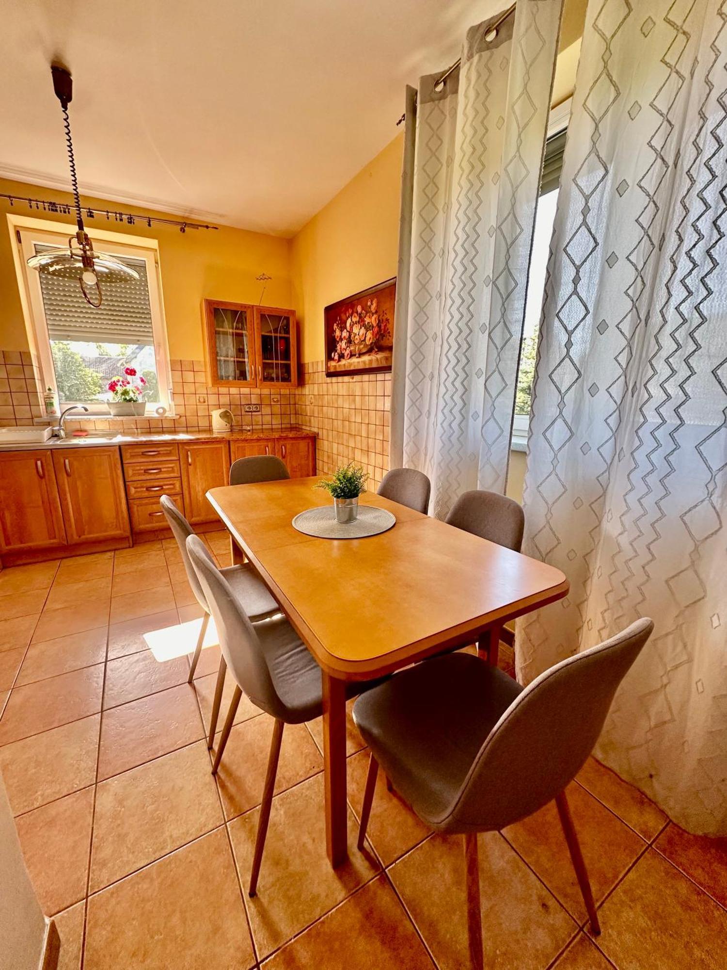 Mazurski Zakatek, Wlasna Linia Brzegowa Orzysz Extérieur photo